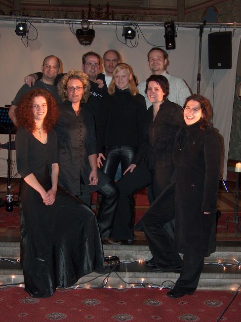 Licht ins Dunkel - Ensemble 2005 in St. Valentin Ockfen